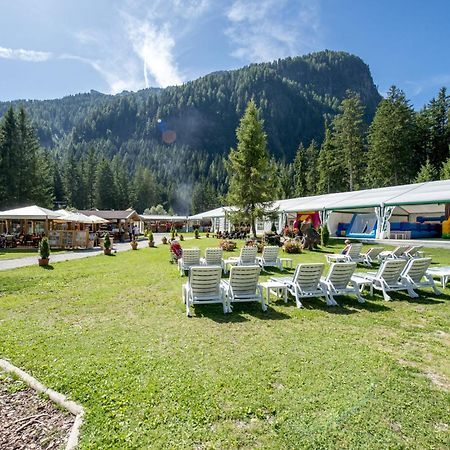 Hotel Il Caminetto Sport Canazei Exterior foto
